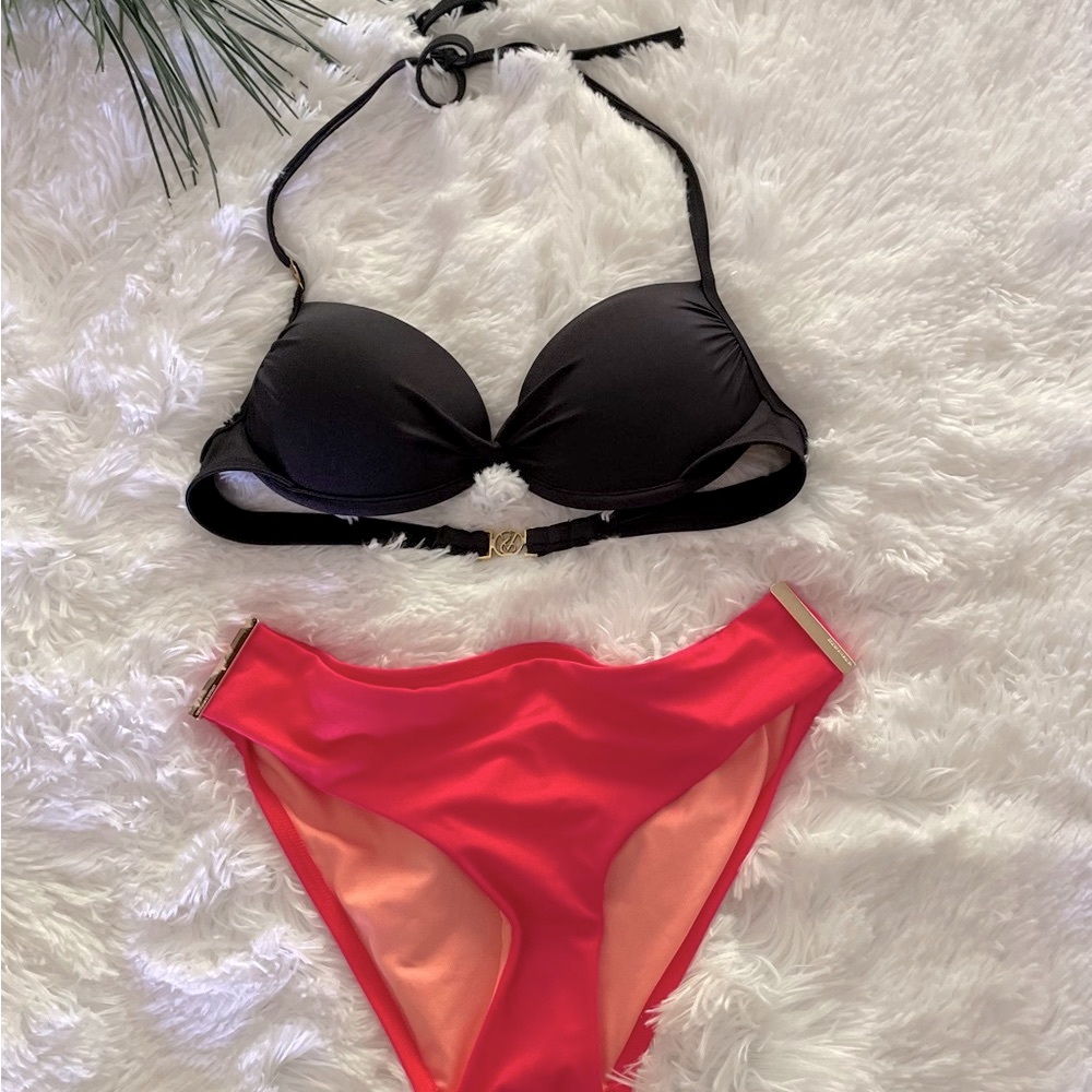 Victoria’s Secret Bikini Swimsuit Set